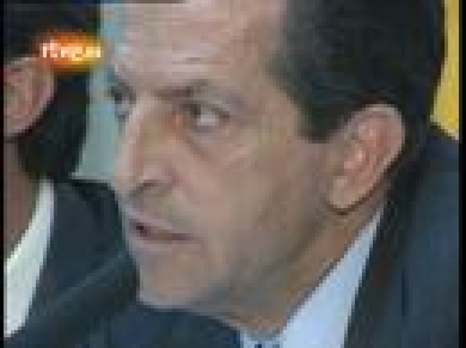 Dimisión de Adolfo Suárez como presidente del CDS (1991)