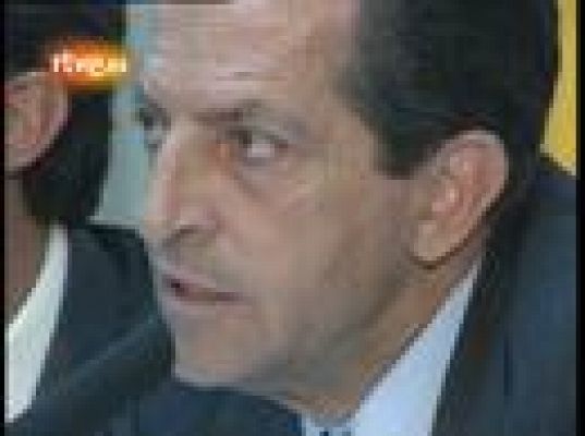 Fue noticia en el Archivo de RTVE - Dimisión de Adolfo Suárez como presidente del CDS (1991)