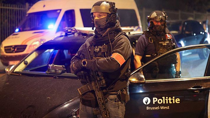 Telediario 1 - La policía abate al autor del ataque terrorista de Bruselas