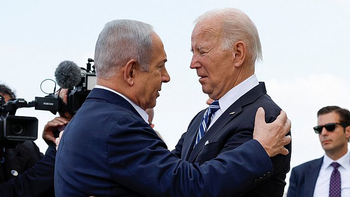 Biden es recibido por Netanyahu a pie de pista     