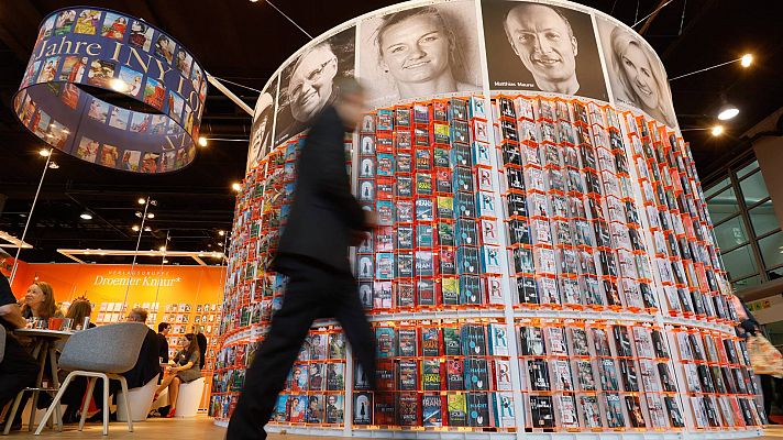 Telediario 1 - La tensión por la guerra entre Hamás e Israel salpica a la Feria del Libro de Fráncfort