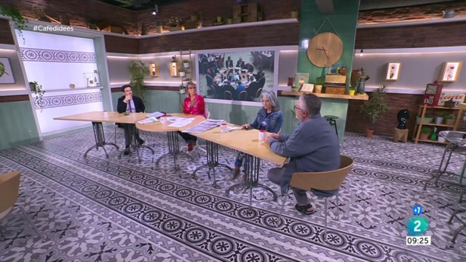 Ione Belarra, Álex Rovira i situació límit a Palestina