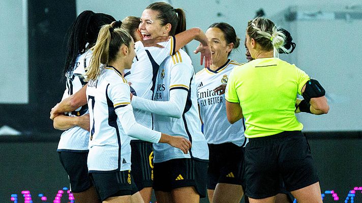 Telediario Matinal - El Real Madrid certifica su pase a la fase de grupos de la Champions femenina