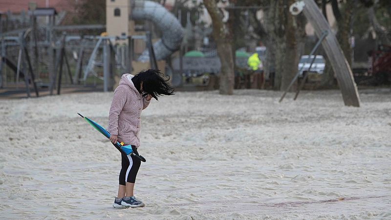 La borrasca Aline trae lluvias y vientos fuertes en amplias zonas de la Península