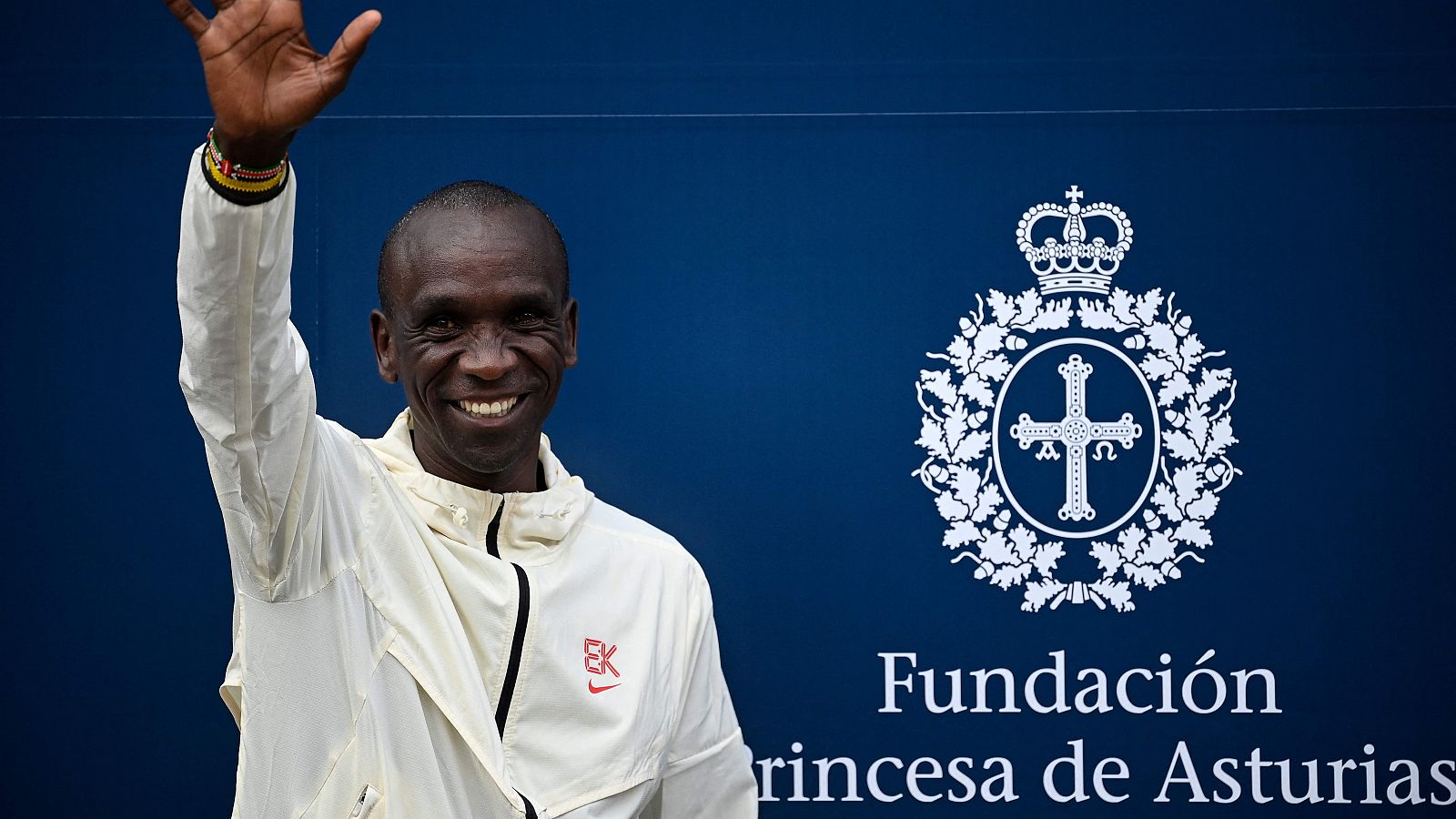 Eliud Kipchoge: el prodigio del atletismo que corre para transmitir valores