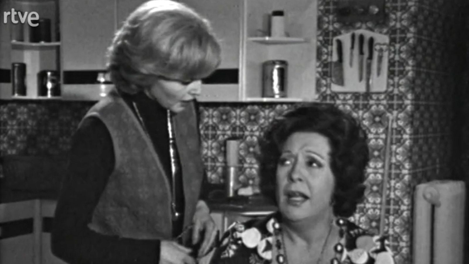 Los maniáticos - La fiel Jacinta - Los maniáticos | Ver