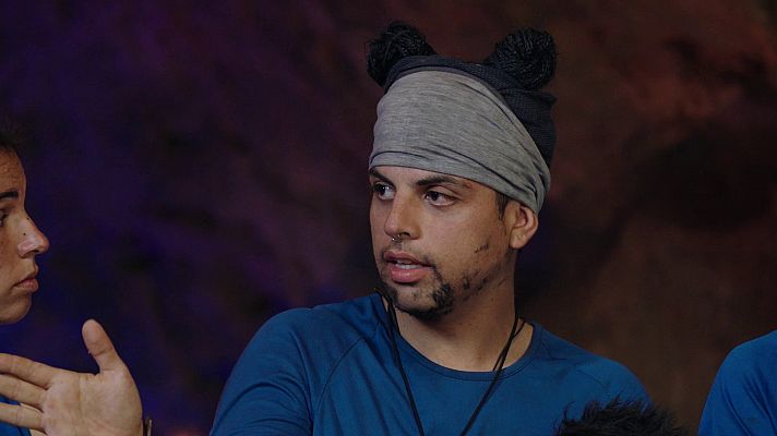 El Conquistador | Keroseno contra Chase en otra tensa asamblea - El conquistador | Ver