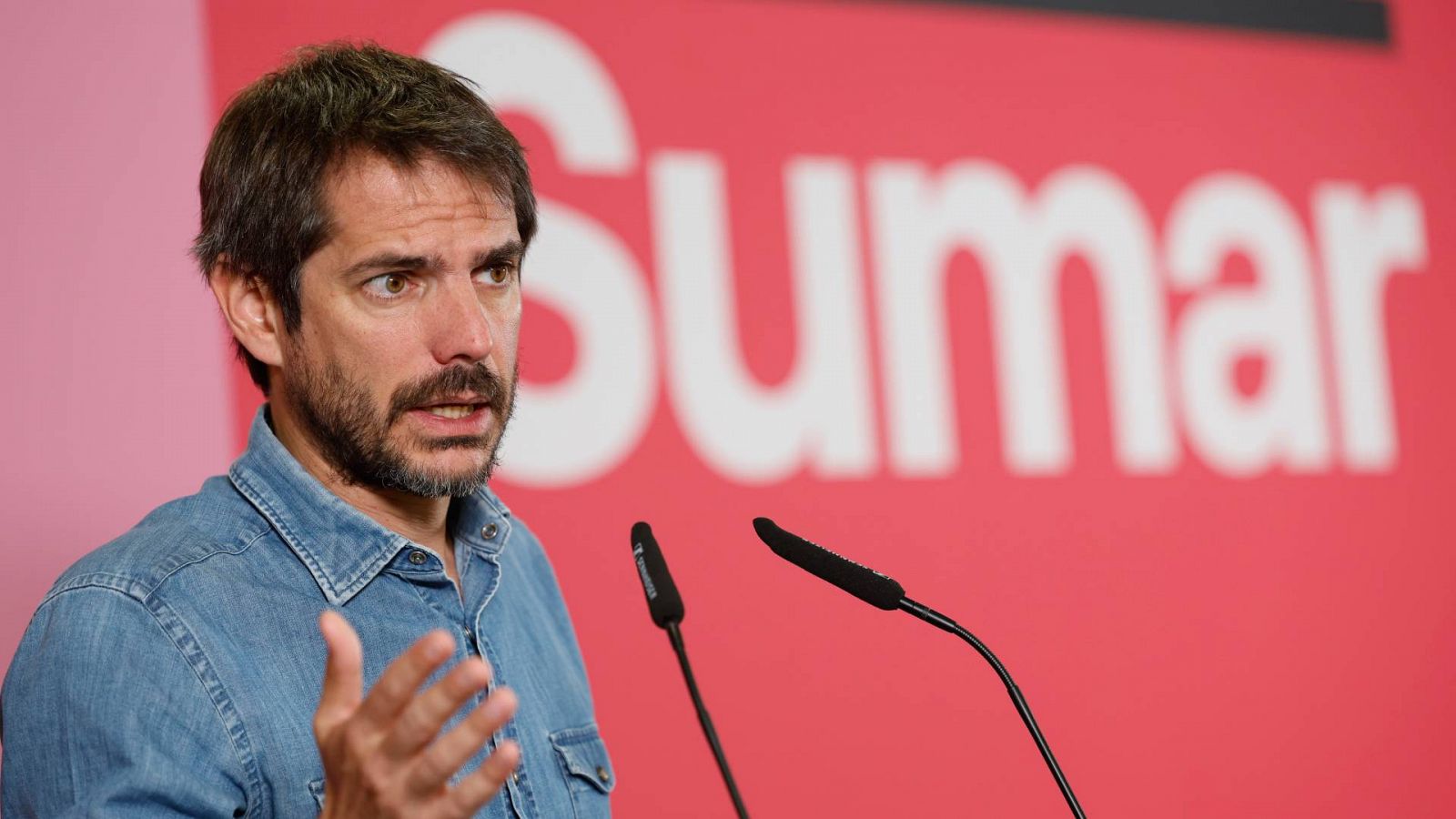 Sumar ve "imprescindible" incluir la reducción de la jornada laboral en el acuerdo de gobierno con el PSOE   