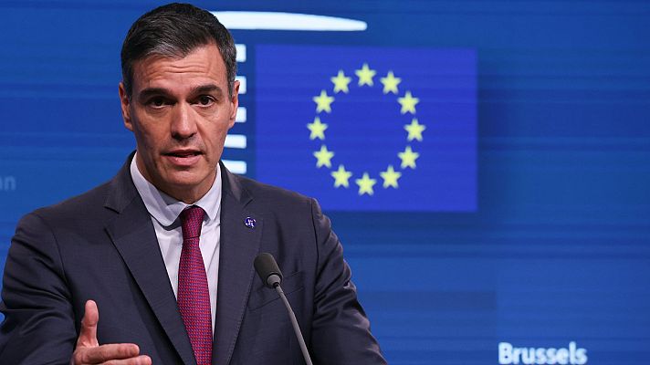 Sánchez ve la investidura "cada vez más cerca"