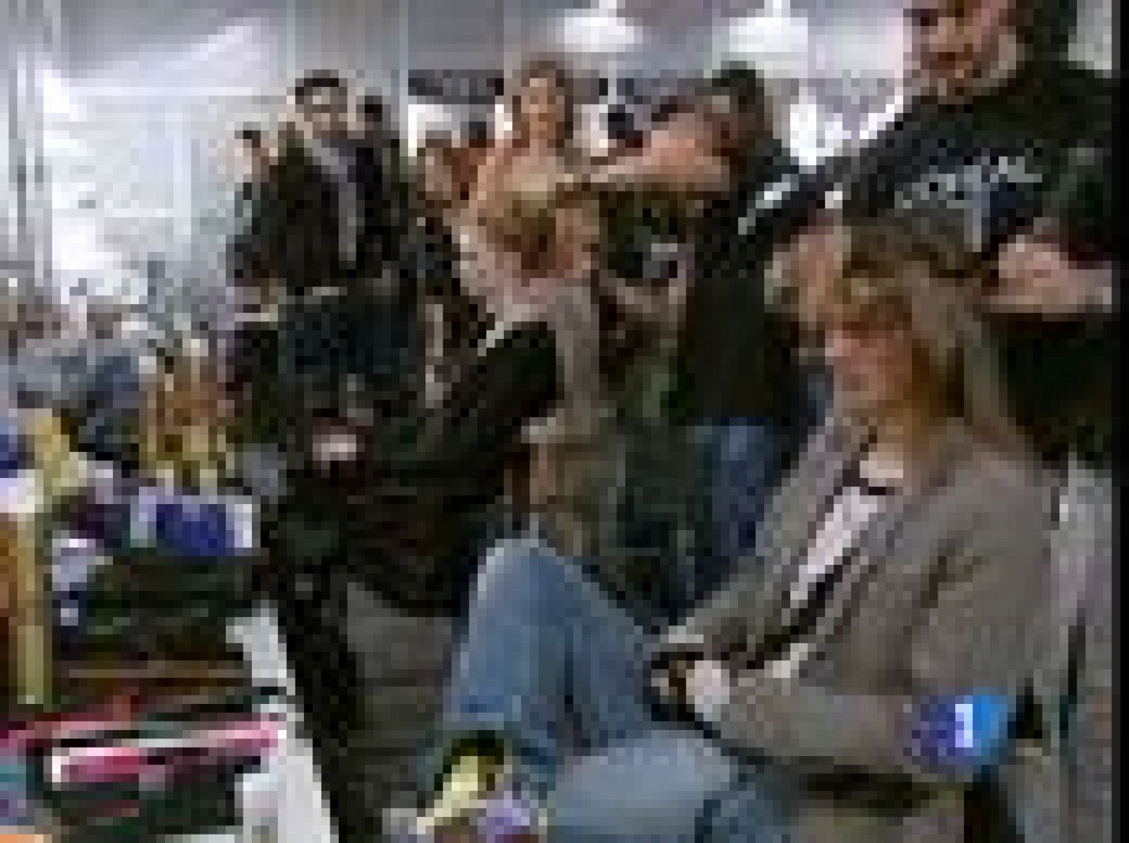 Adolfo Domínguez invita a Michael Nyman a la Cibeles Madrid Fashion Week | Ver