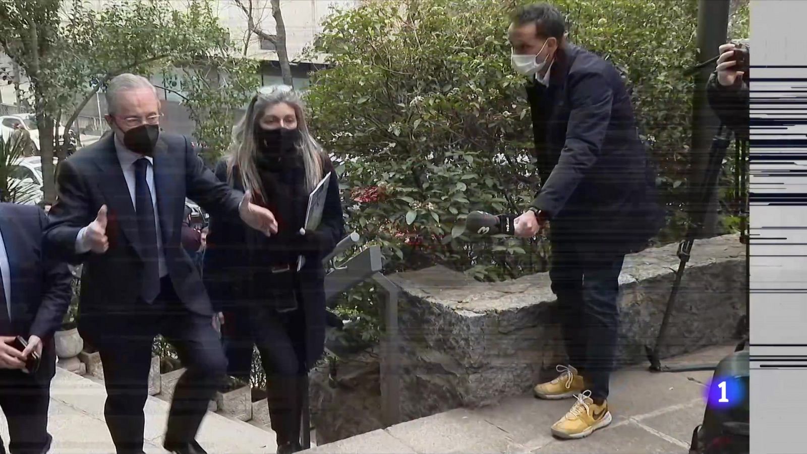 Florentino Pérez no acudirá al palco del clásico Barça-Madrid | Ver