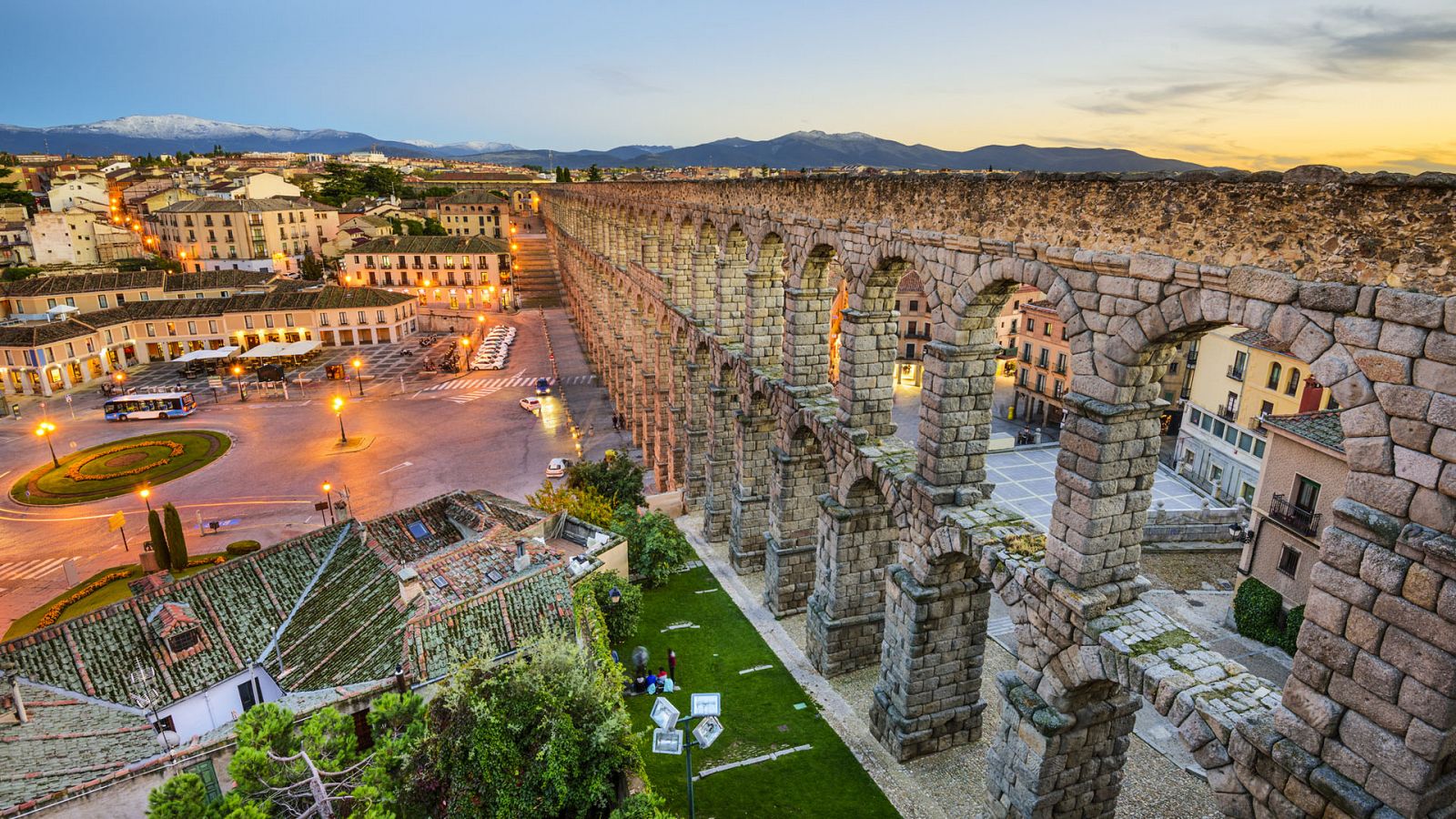 Ciudades para el Siglo XXI - Segovia, ciudad acantilada