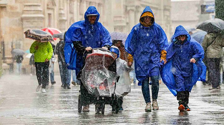 Lluvias intensas en Galicia y bajada de temperaturas este viernes