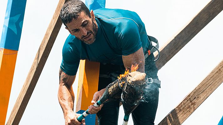 El conquistador - El Conquistador | Loren muestra sus horribles heridas