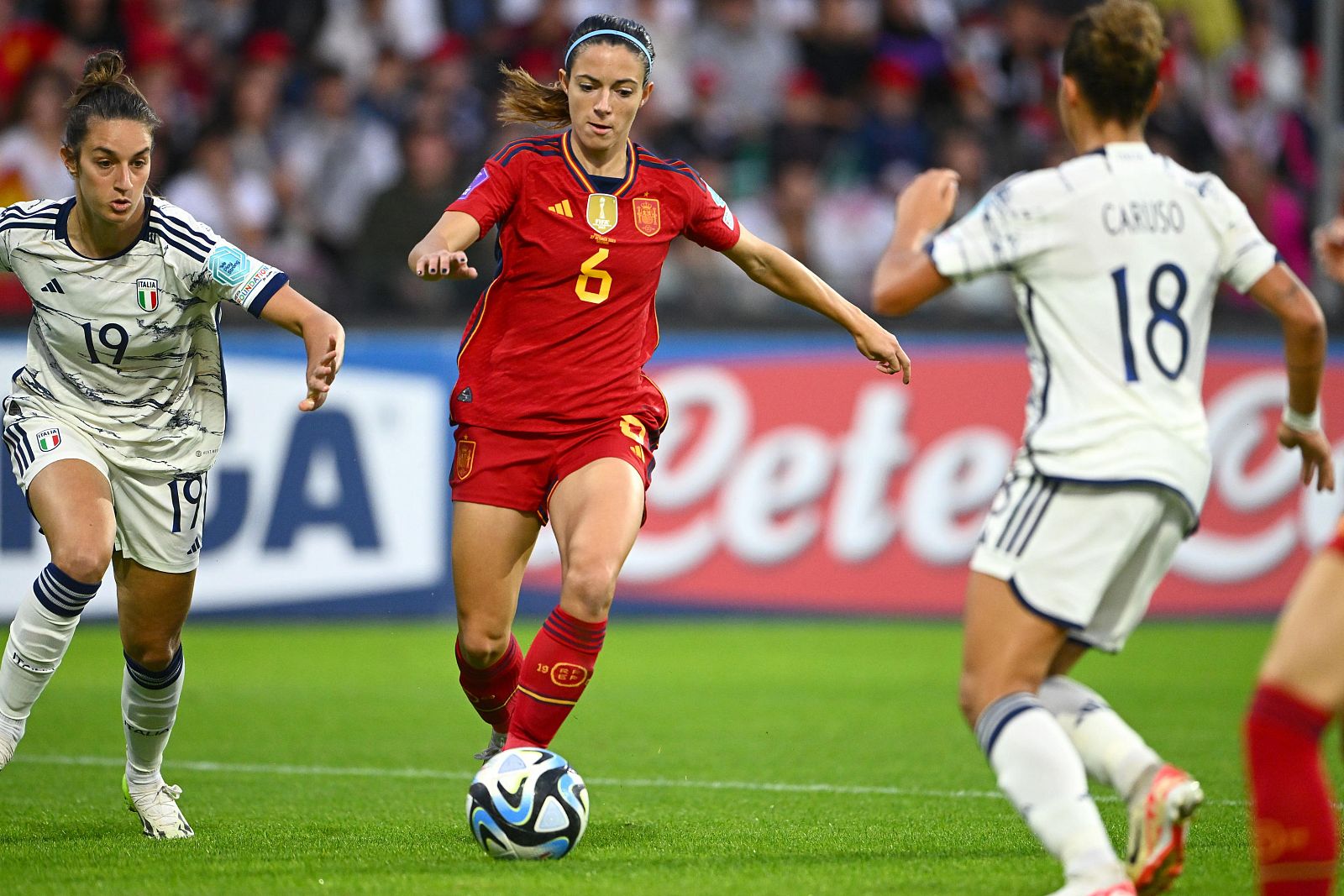 Las mejores jugadas de Aitana Bonmatí ante Italia en la previa del Balón de Oro