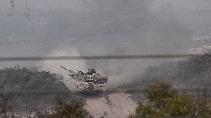 Telediario Fin de Semana - Los tanques israelíes avanzan hacia el interior de Gaza