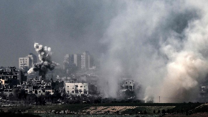 Telediario Fin de Semana - Israel intensifica los bombardeos sobre Gaza y amplía las incursiones