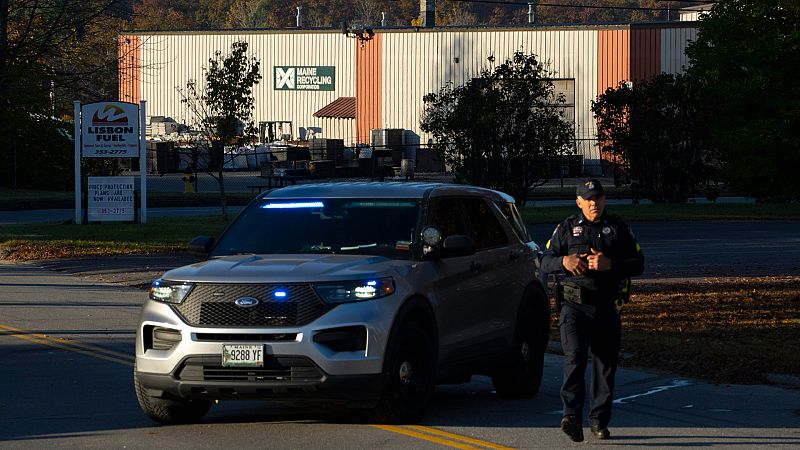 La policía encuentra muerto al sospechoso de los dos tiroteos de Maine