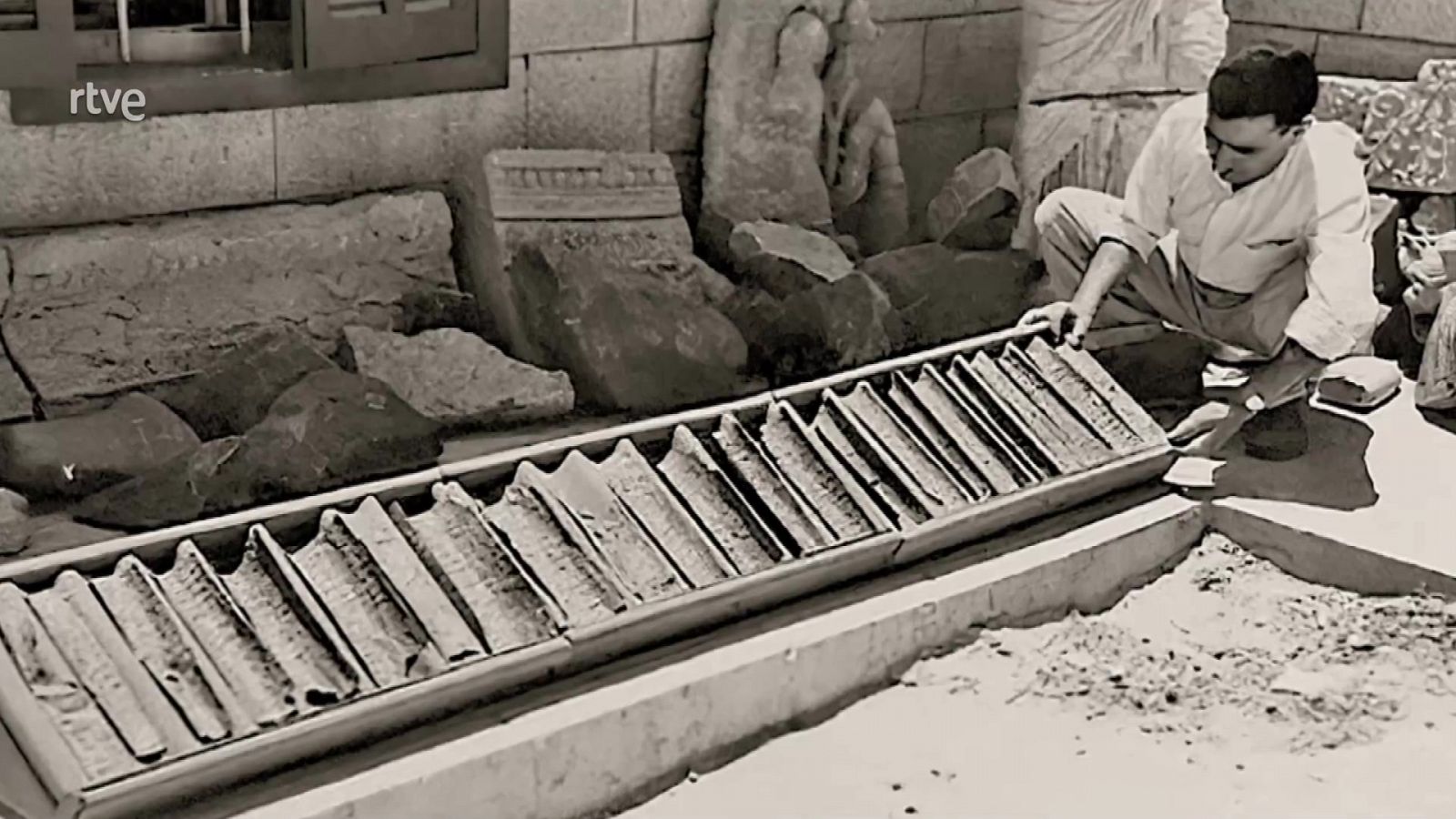 Shalom - Los manuscritos del Mar muerto