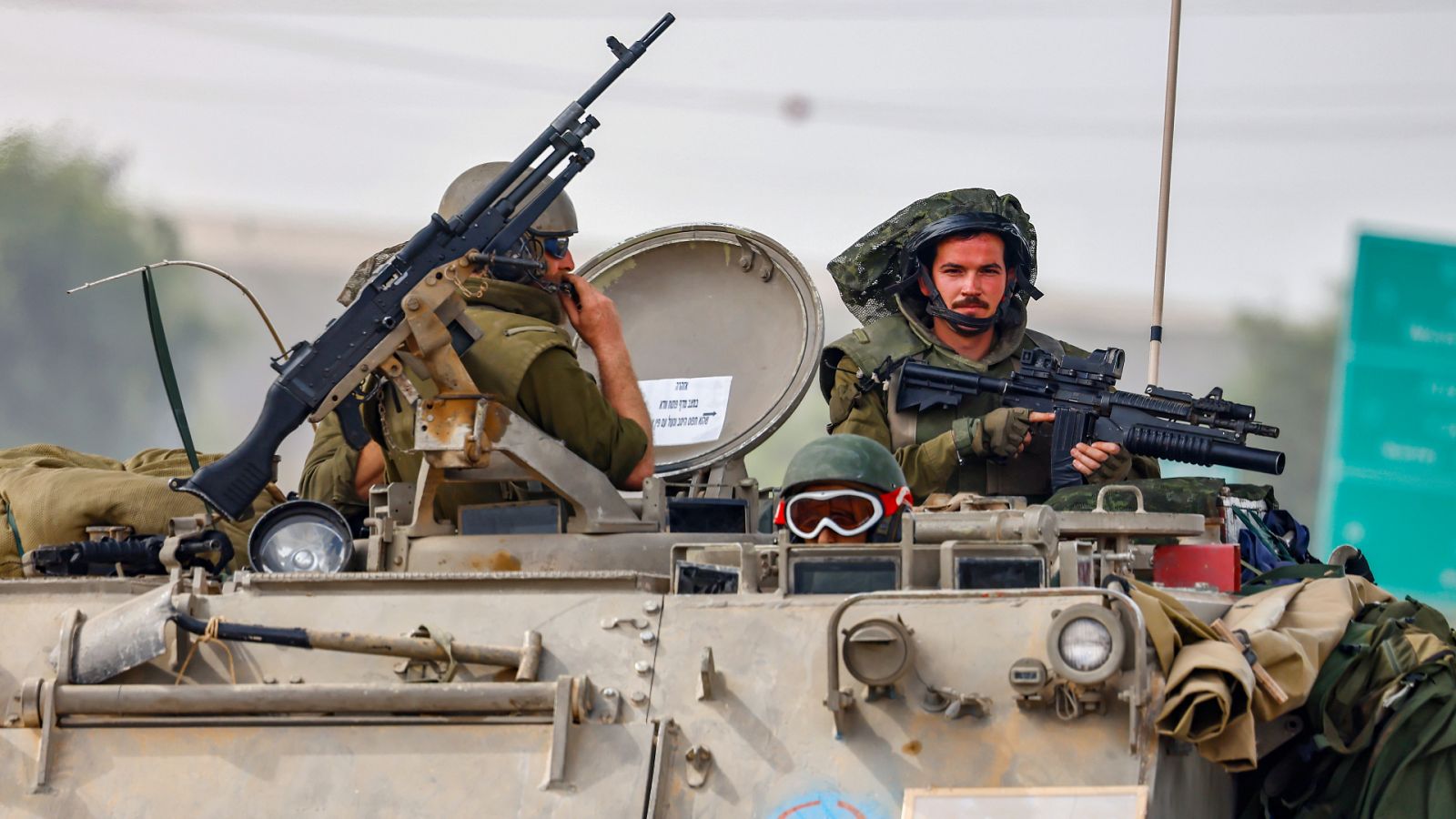Israel "amplía la actividad terrestre" en la Franja de Gaza