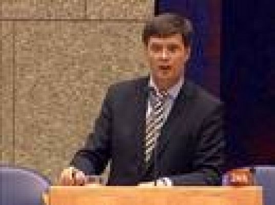  - El Gobierno holandés se disuelve