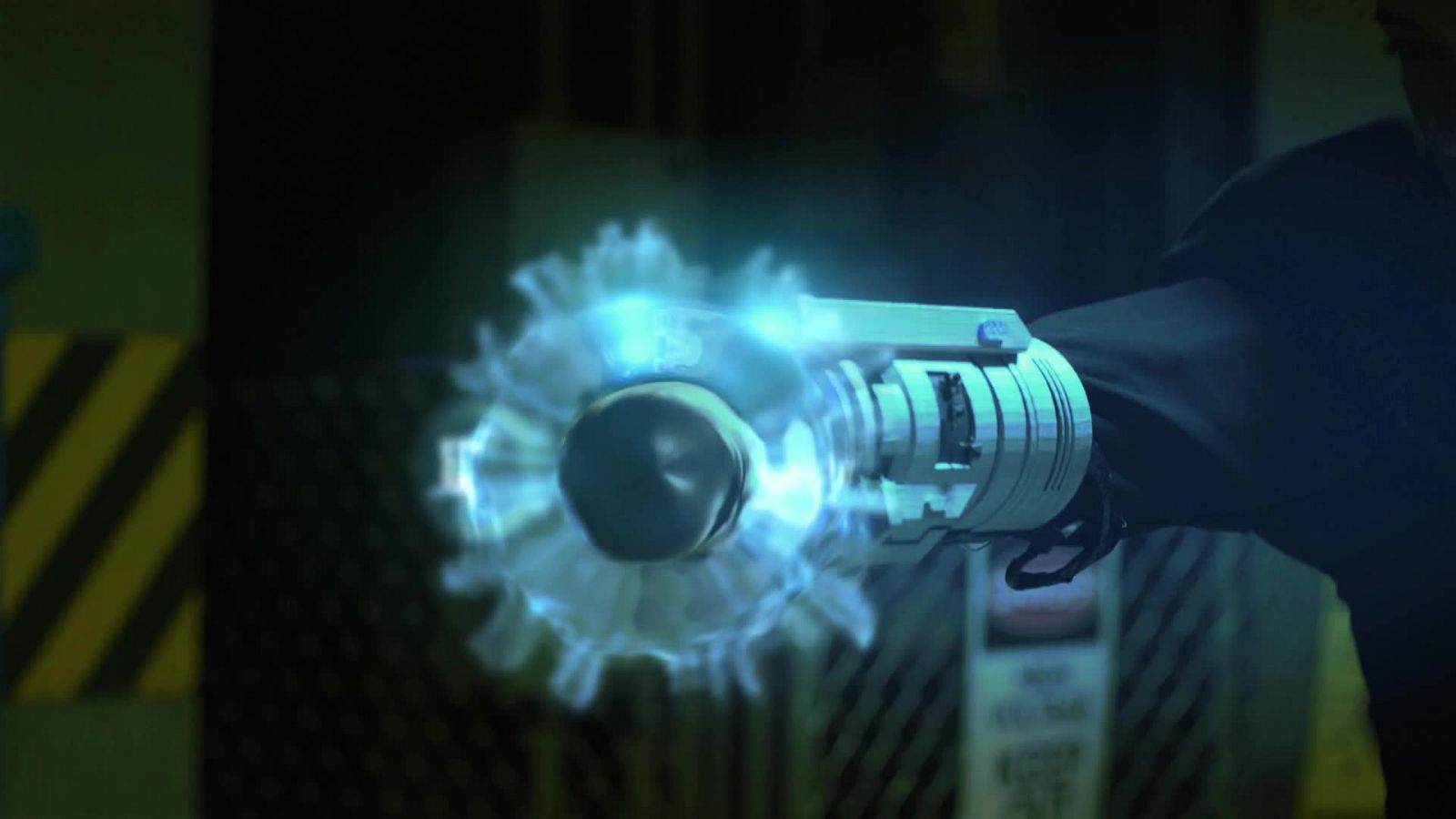 Estoy... bajo sospecha - Frankie | Ver