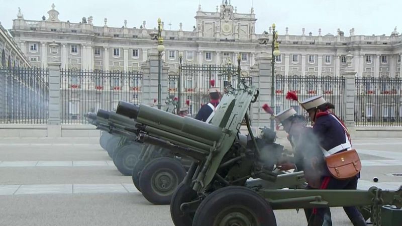 Salvas de honor y tañido de campanas en Covadonga y los Reales Sitios por la jura de la Constitución de Leonor