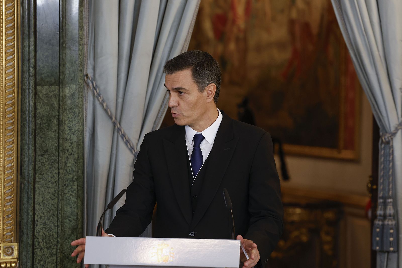 Sánchez ofrece "la lealtad, el respeto y el afecto del Gobierno" a la princesa Leonor