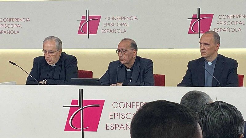 Los obispos reclaman reparación económica "para todas las víctimas" y no solo para los abusados por la Iglesia