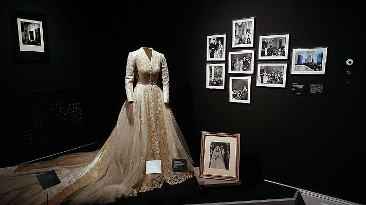 Telediario 1 - Una exposición recorre 200 años de moda a través de los retratos y prendas emblemáticas de la Casa de Alba