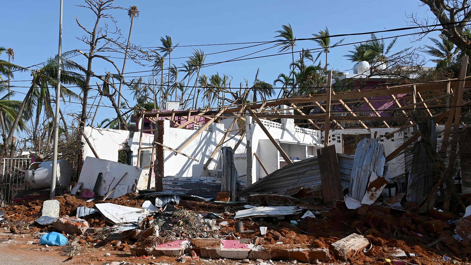 La huella del huracán Otis una semana después de su paso por Acapulco
