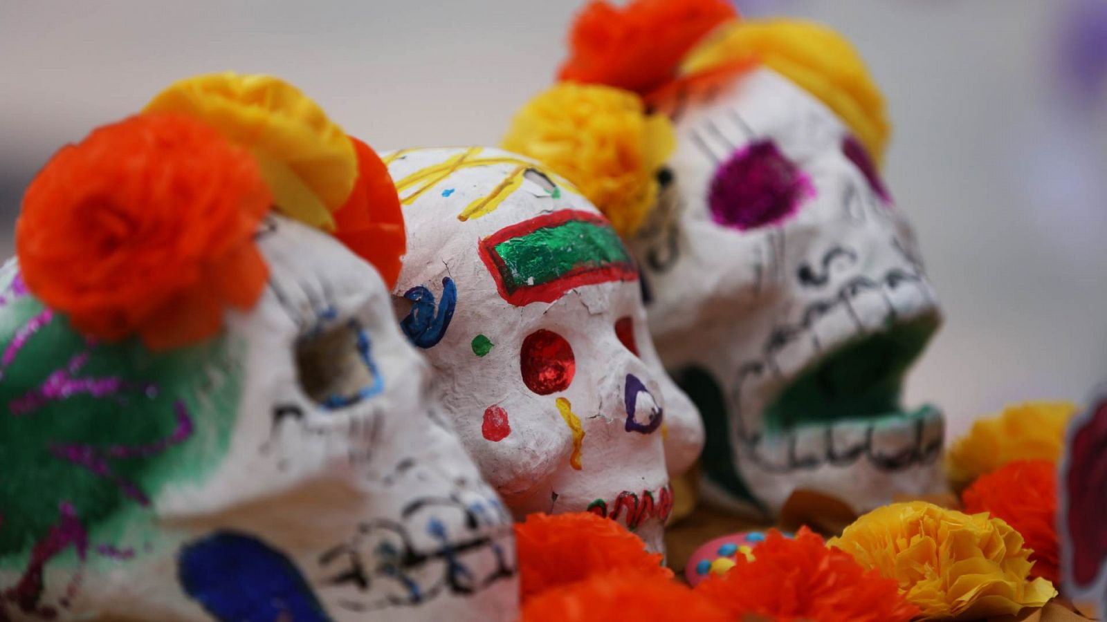 Día de los muertos: rituales y altares para conmemorar a los familiares fallecidos 