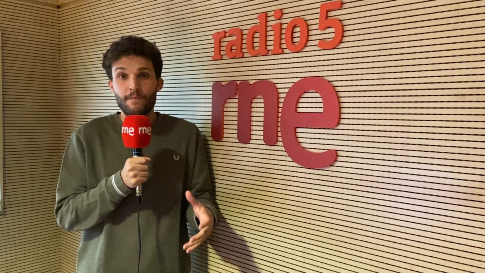 Radio 5 Actualidad - Por qué suben a la vez la ocupación y el paro en la EPA del tercer trimestre - Escuchar ahora