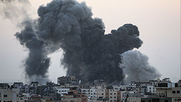 Telediario en lengua de signos - Telediario - 21 horas - 04/11/23 - Lengua de signos