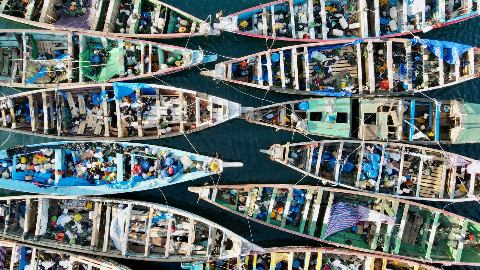 Informe Semanal - El Hierro, escala crítica - ver ahora