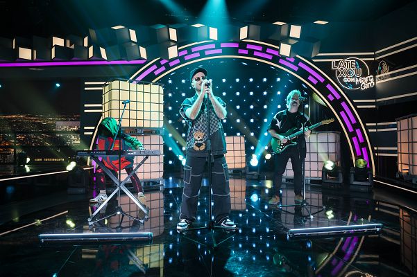 Late Xou con Marc Giró - Actuación de Varry Brava