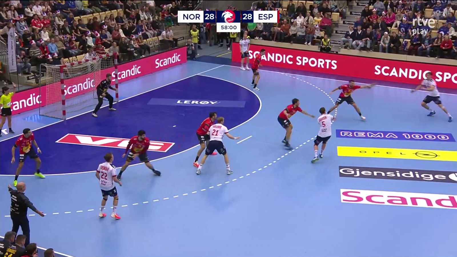 Noruega vence a España en un final apretado (31-29)