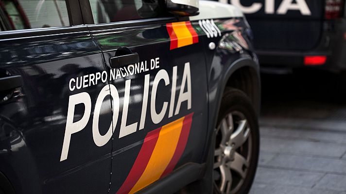 Informativo 24h - Detenido el hijo del presidente del Constitucional por una presunta agresión sexual grupal
