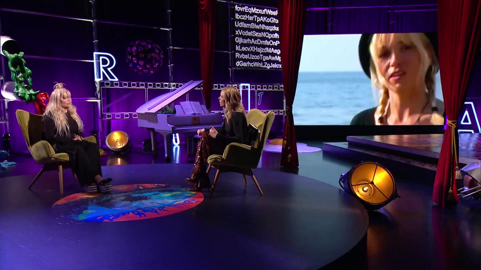 Culturas 2 - Cathy Claret y Alba Carmona  - ver ahora