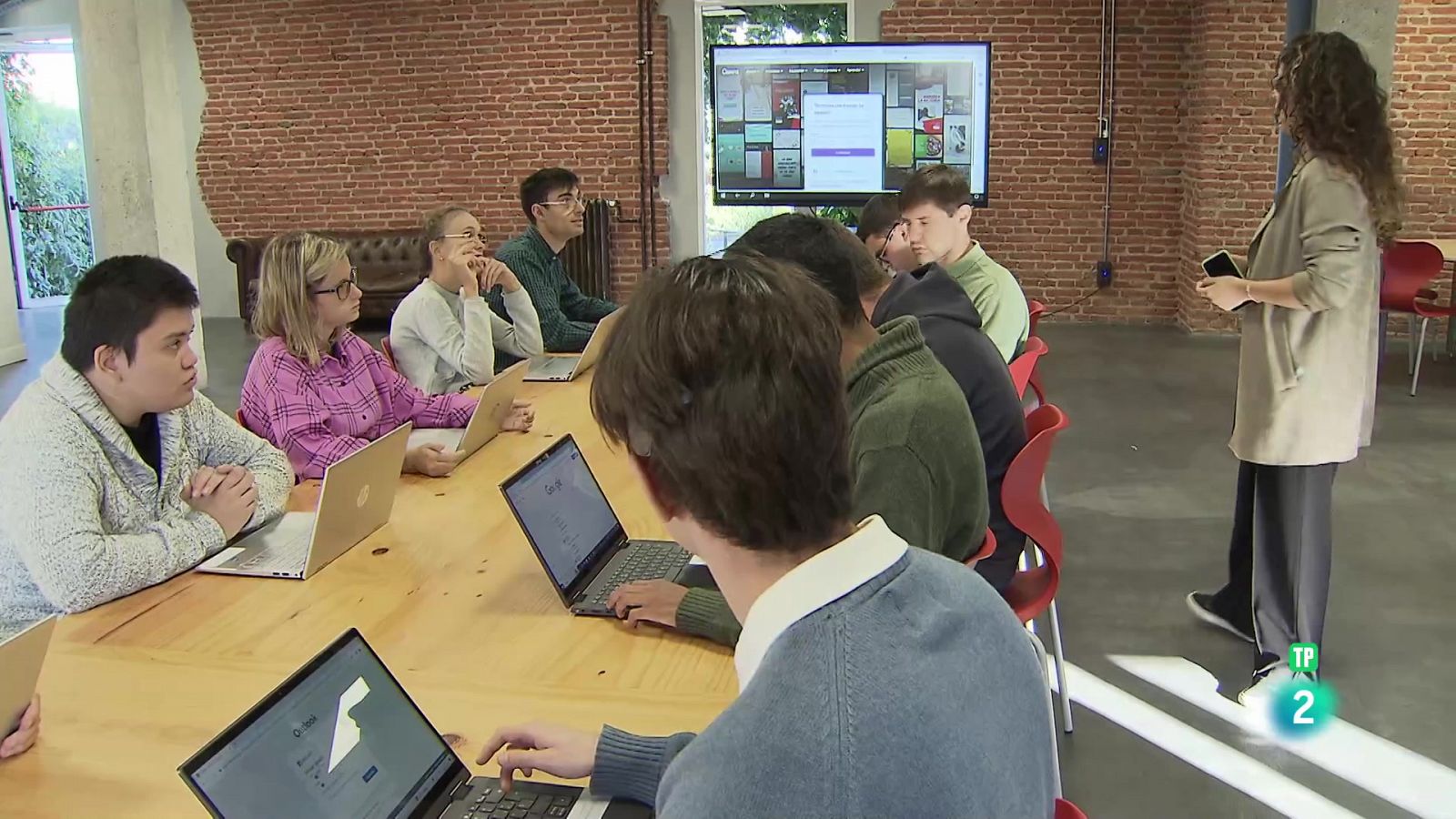 Fundación A LA PAR. 75 años tejiendo sueños