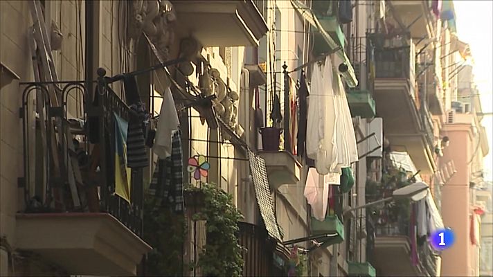 L'Informatiu - La Generalitat posa setge als apartaments turístics