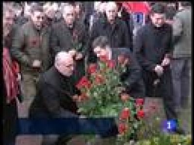 El lehendakari, Patxi Lpez, ha participado en el homenaje al dirigente socialista Fernando Buesa y a su escolta, Jorge Dez.