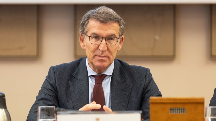 Telediario 1 - Feijóo rechaza la violencia ante la sede de Ferraz pero responsabiliza a Sánchez "de lo que está ocurriendo en España"