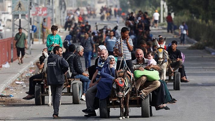 Los palestinos huyen del norte de la Franja de Gaza