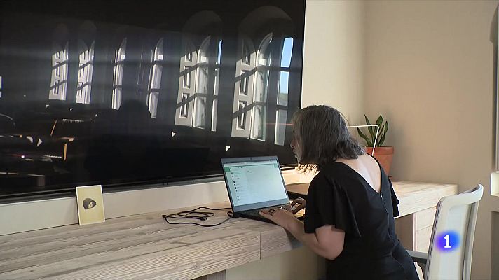 L'Informatiu - Coneixem la nova residència literària de la Casa Sanià