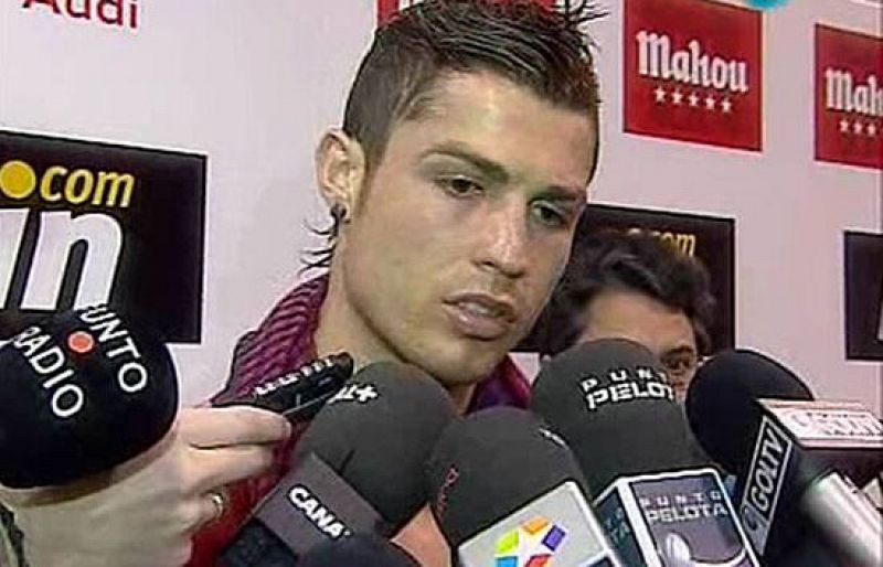La gran estrella del partido ante el Villarreal, el portugués Cristiano Ronaldo, quiso quitar hierro a la derrota en Lyon y aclaró que los jugadores son los responsables tanto de las victorias como de las derrotas.