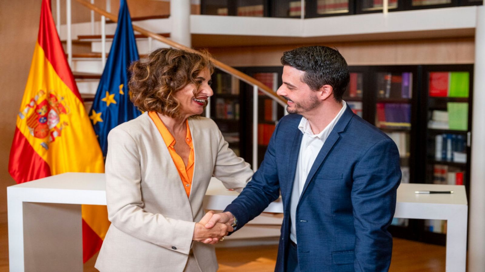 Telediario 2 en cuatro minutos - 10/11/23   - Ver ahora