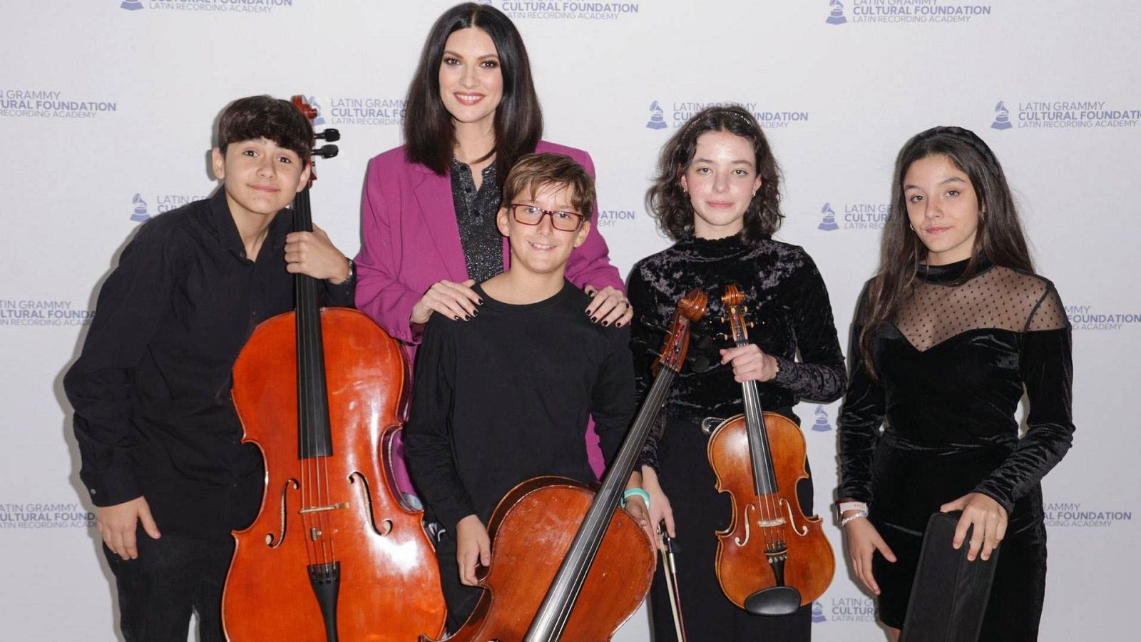 Laura Pausini inaugura la agenda de actos de la semana de los Grammys