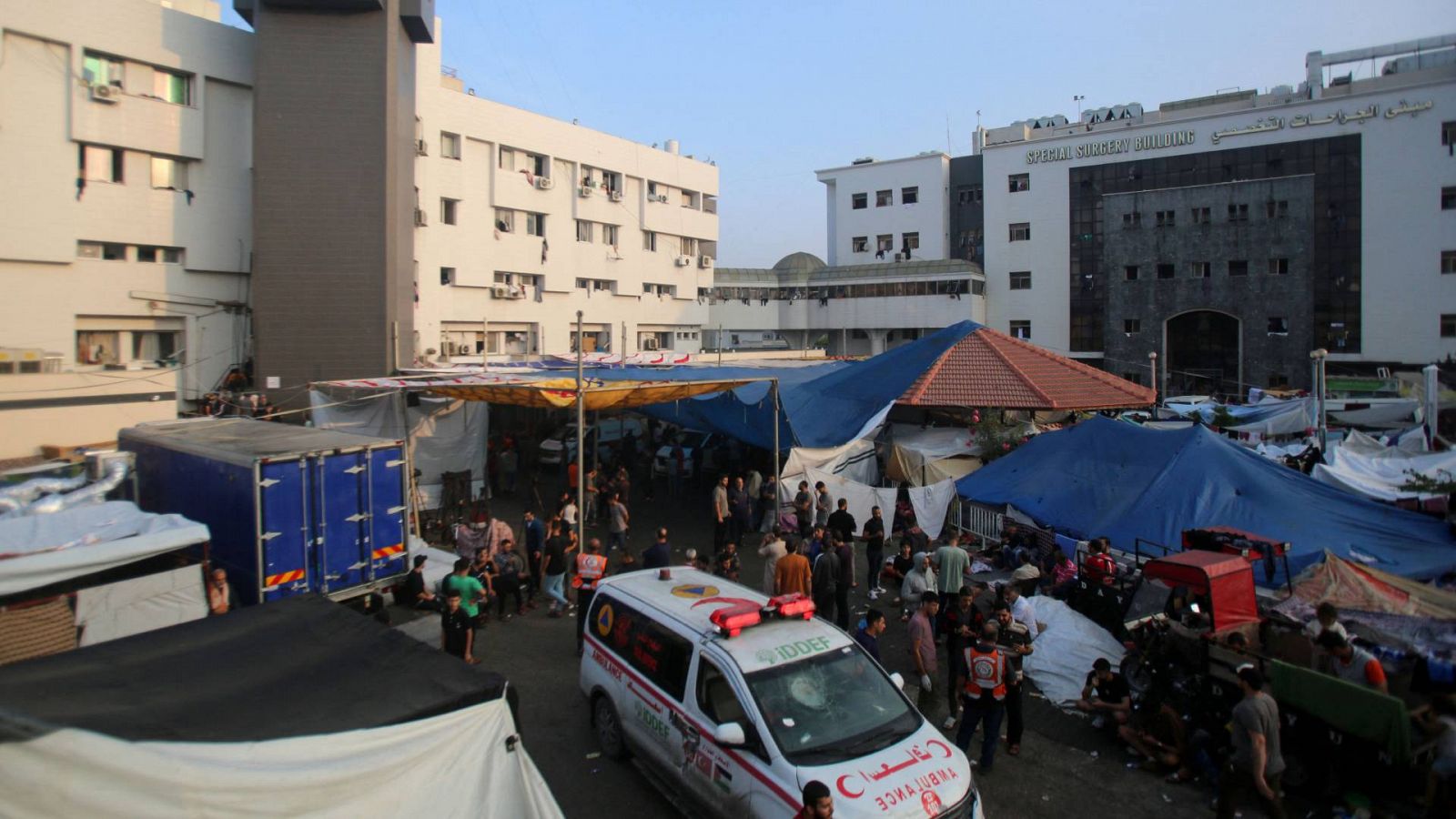 Los hospitales de Gaza se quedan sin luz entre denuncias de que Israel los tiene cercados