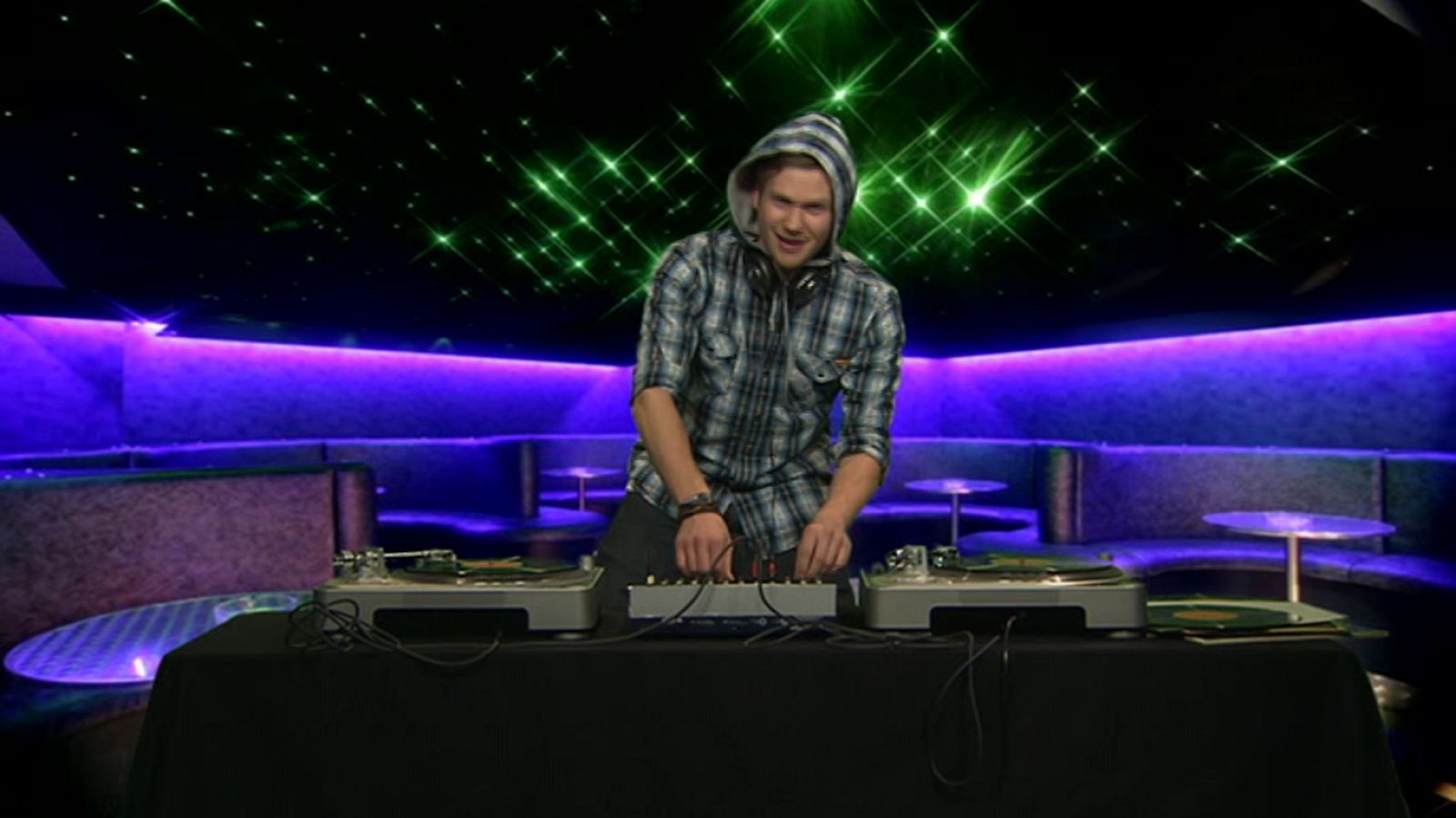 That's English - Básico A2.1 - Unit 5B: It isn't well-paid but... - ver ahora